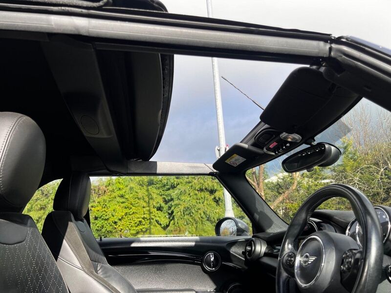 MINI CONVERTIBLE