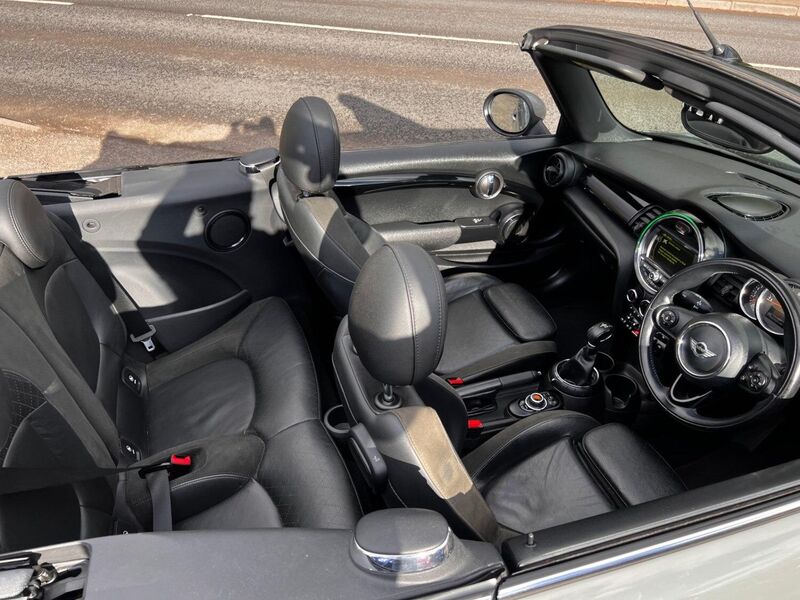 MINI CONVERTIBLE