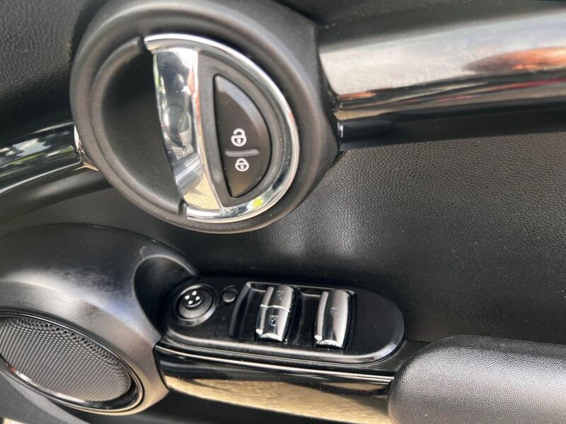 MINI CONVERTIBLE