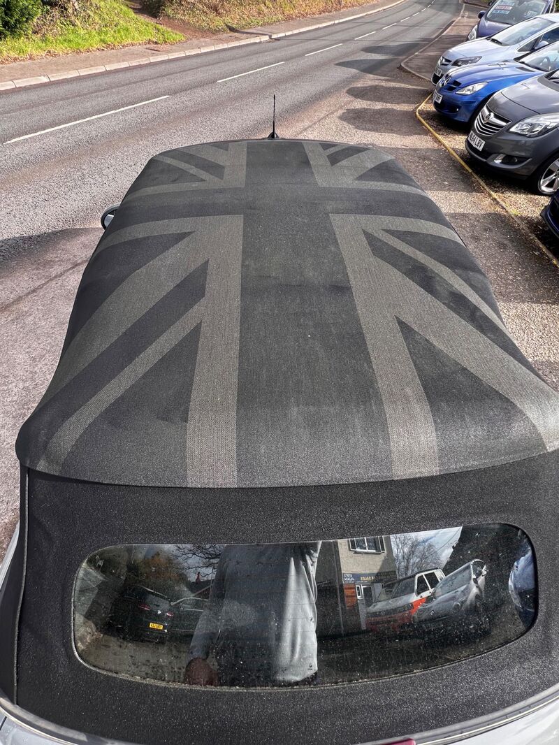 MINI CONVERTIBLE