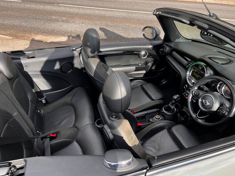 MINI CONVERTIBLE