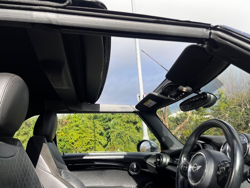MINI CONVERTIBLE