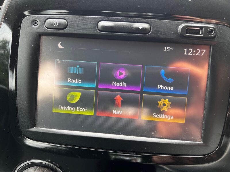 RENAULT CAPTUR