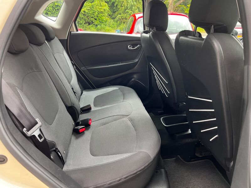 RENAULT CAPTUR