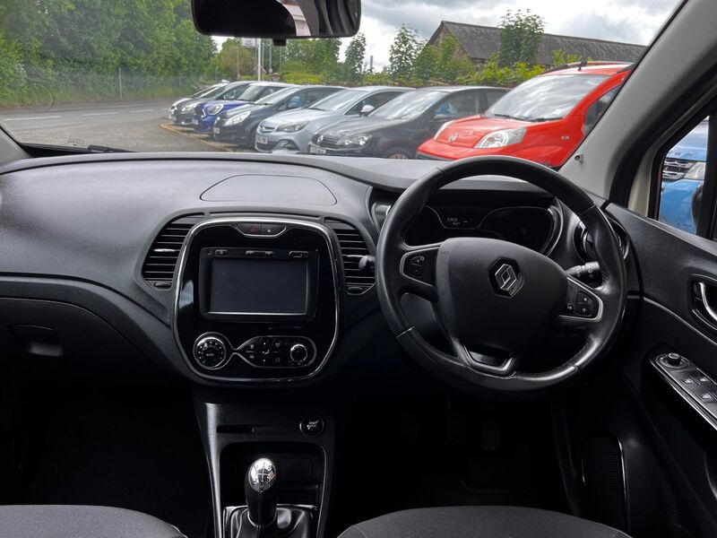 RENAULT CAPTUR