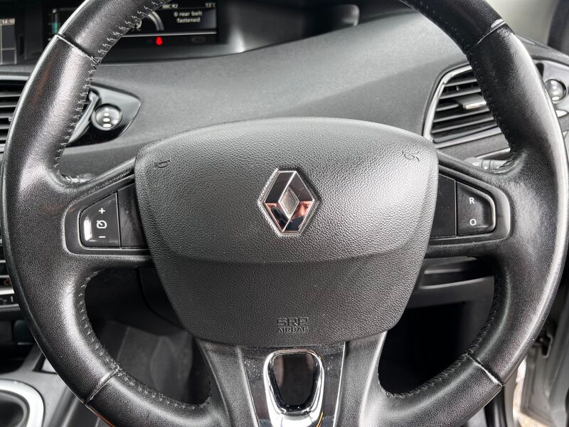 RENAULT SCENIC
