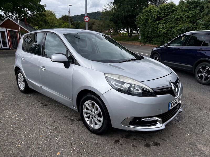 RENAULT SCENIC