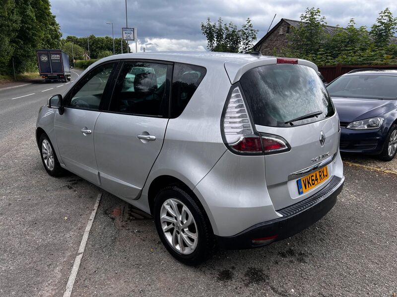 RENAULT SCENIC