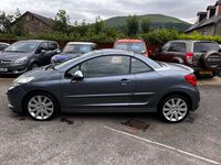PEUGEOT 207 CC