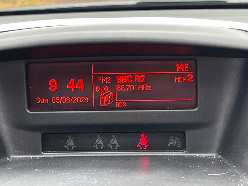 PEUGEOT 207 CC