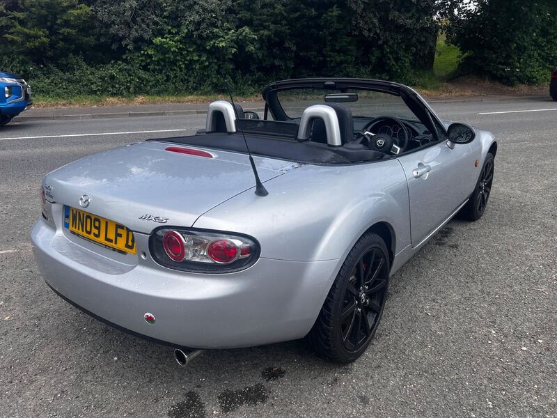 MAZDA MX-5