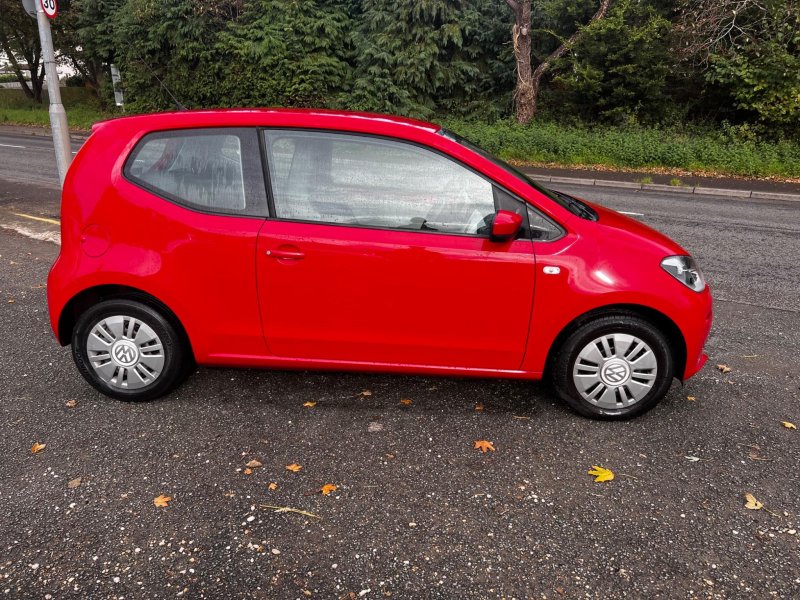 VOLKSWAGEN UP