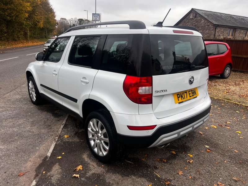 SKODA YETI