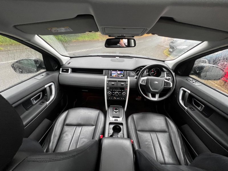 LAND ROVER DISCOVERY SPORT
