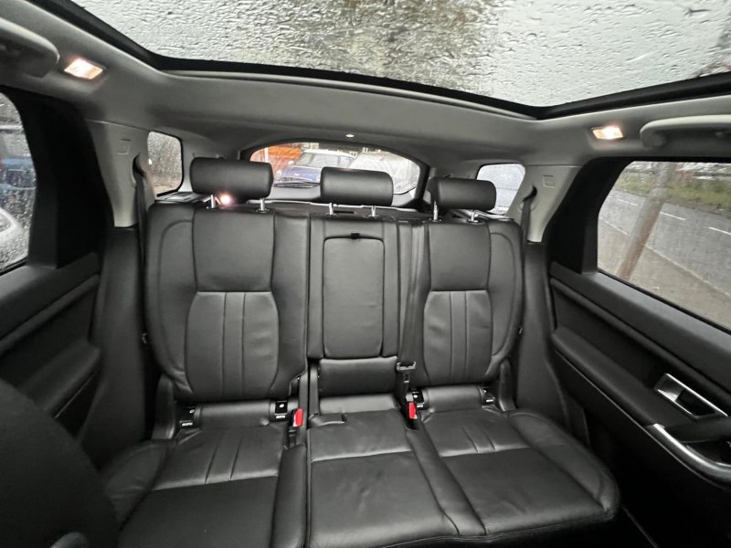 LAND ROVER DISCOVERY SPORT