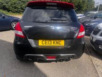 SUZUKI SWIFT